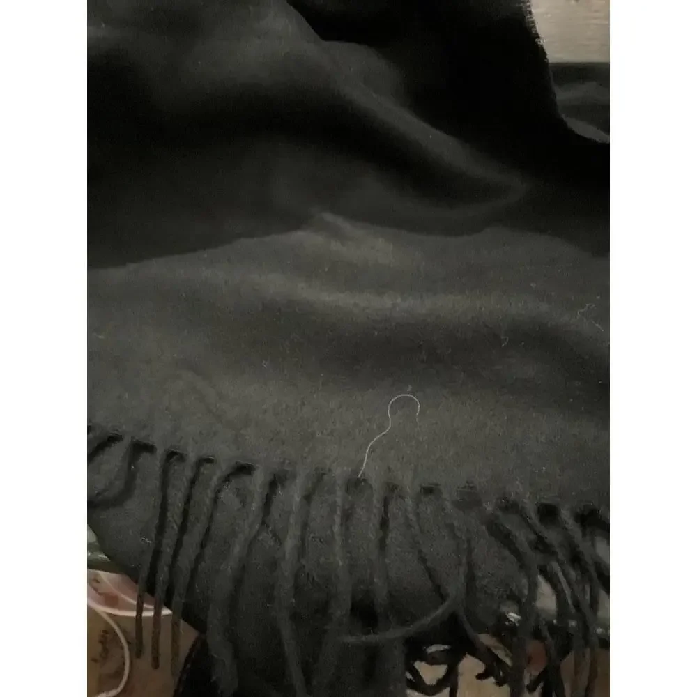 Cozy Black  Scarf with Fringe Detailing